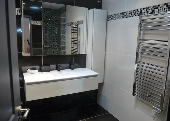 Maison L'ollivia - Terrasse - Parking Gratuit *