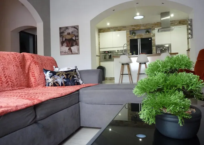 Dom wakacyjny Maison L'ollivia - Terrasse - Parking Gratuit *